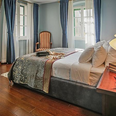 Theatre Luxury Rooms Split Exterior foto